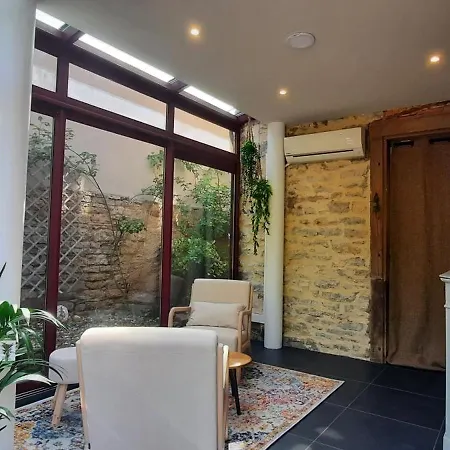 Oda ve Kahvaltı A L'ancienne Ecole